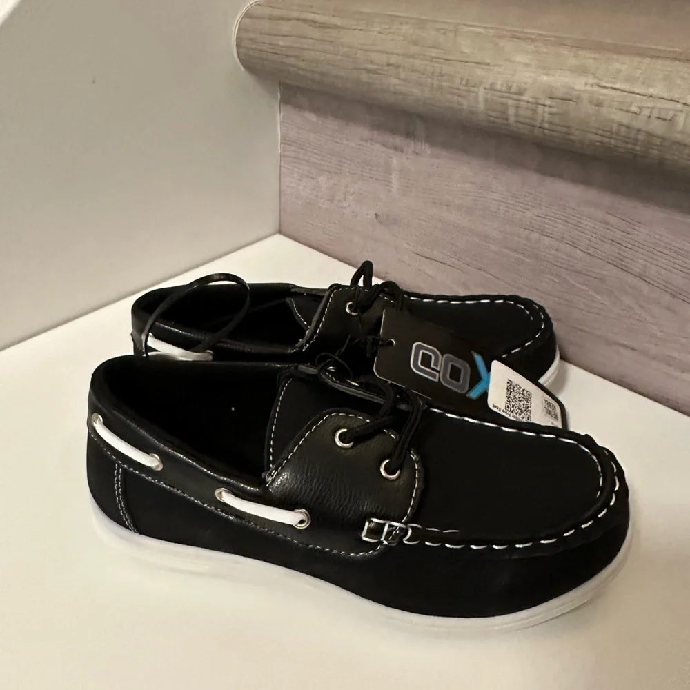 Boy Shoes loafers size 1 new